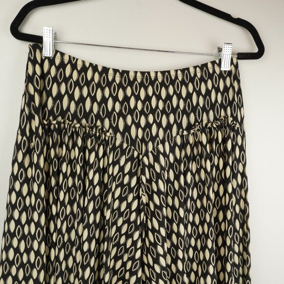 Max Studio Black and Cream Leaf Print Lined Midi Skirt Size Small - Picture 2 of 7